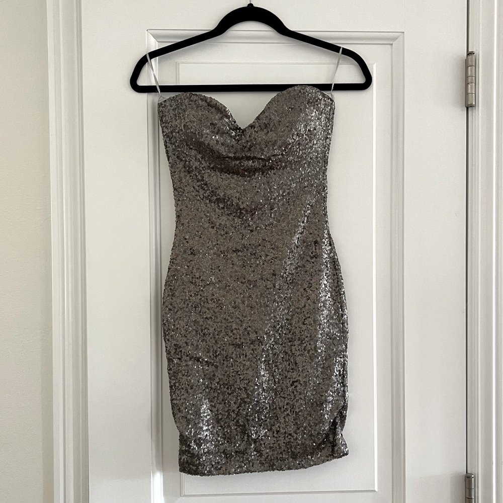 Sequin sweetheart strapless dress, one size